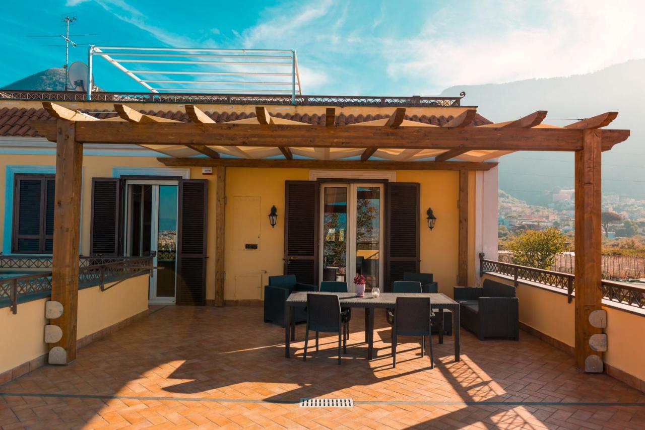 Villa Lucia Terrazza Panoramica Кастелламмаре-ді-Стабія Екстер'єр фото