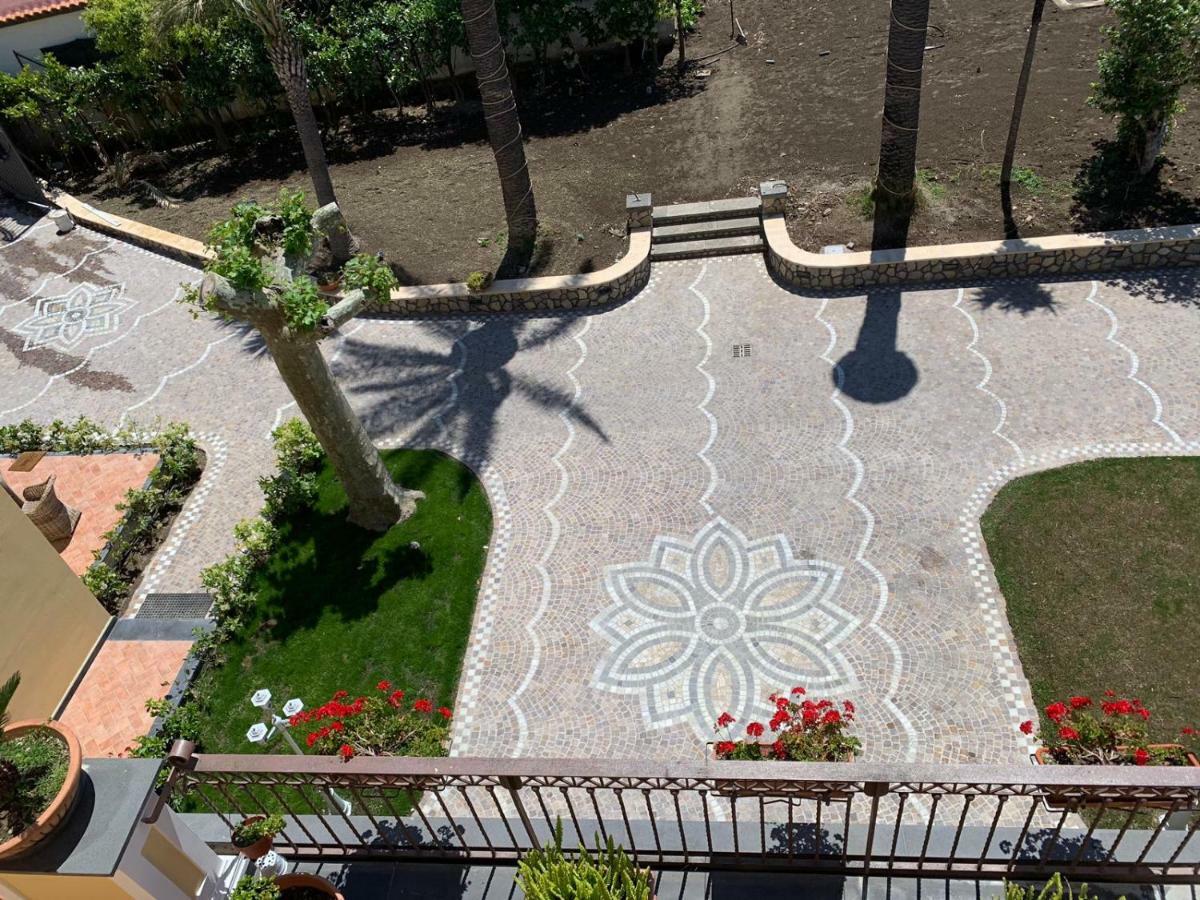 Villa Lucia Terrazza Panoramica Кастелламмаре-ді-Стабія Екстер'єр фото